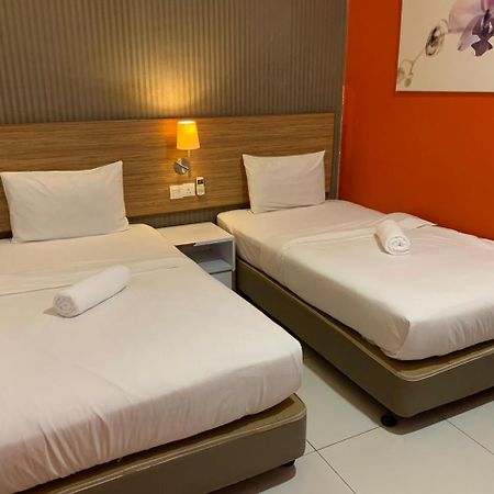 Sovotel @ Bandar Menjalara Kuala Lumpur Extérieur photo